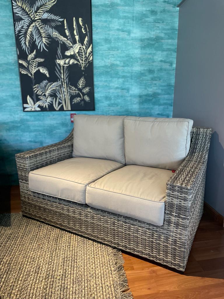 SOFA DOBLE UBUD FIBRA NATURAL COJINES BEIGE (PTY)